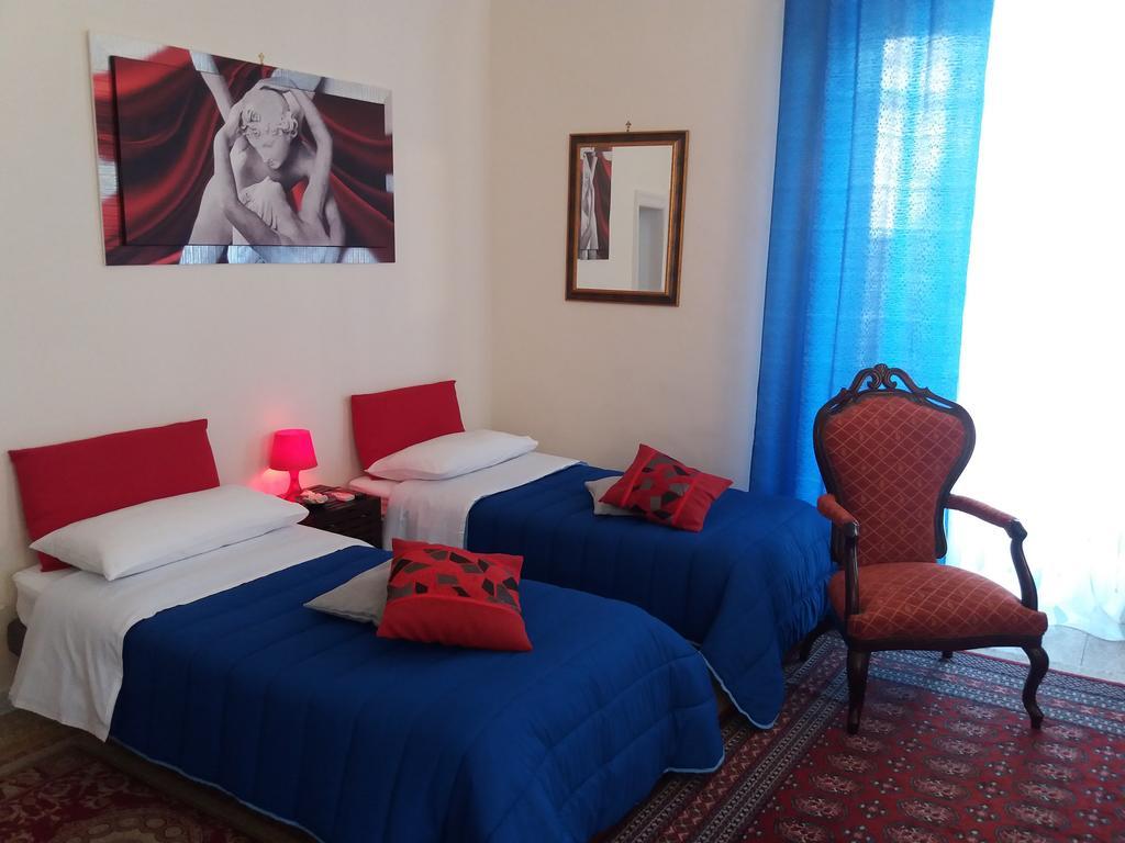 Il Da Vinci Casa Vacanze Giovinazzo Bagian luar foto