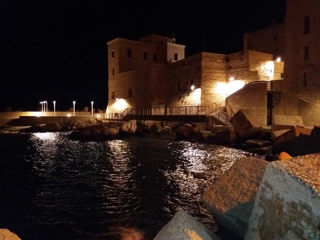 Il Da Vinci Casa Vacanze Giovinazzo Bagian luar foto