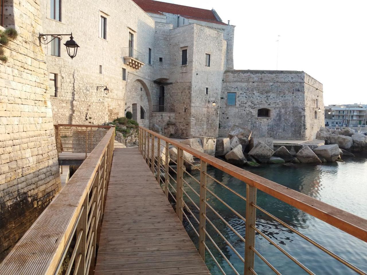 Il Da Vinci Casa Vacanze Giovinazzo Bagian luar foto