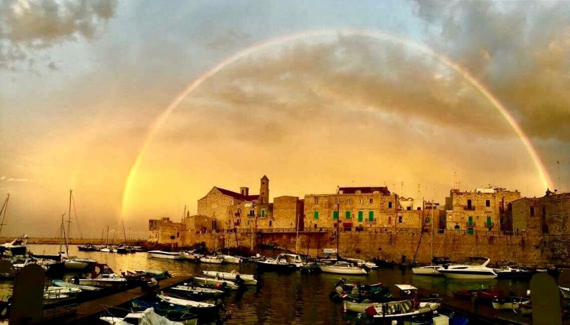 Il Da Vinci Casa Vacanze Giovinazzo Bagian luar foto